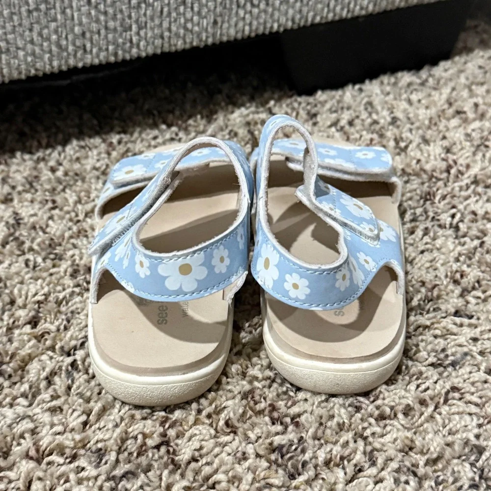 See Kai Run Basics Kids Blue Daisy Water Friendly Sandals 12 SKRN5212U500